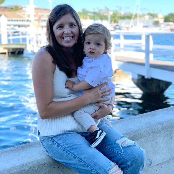 Meet your Posher, Lauren - Picture 1 of 6